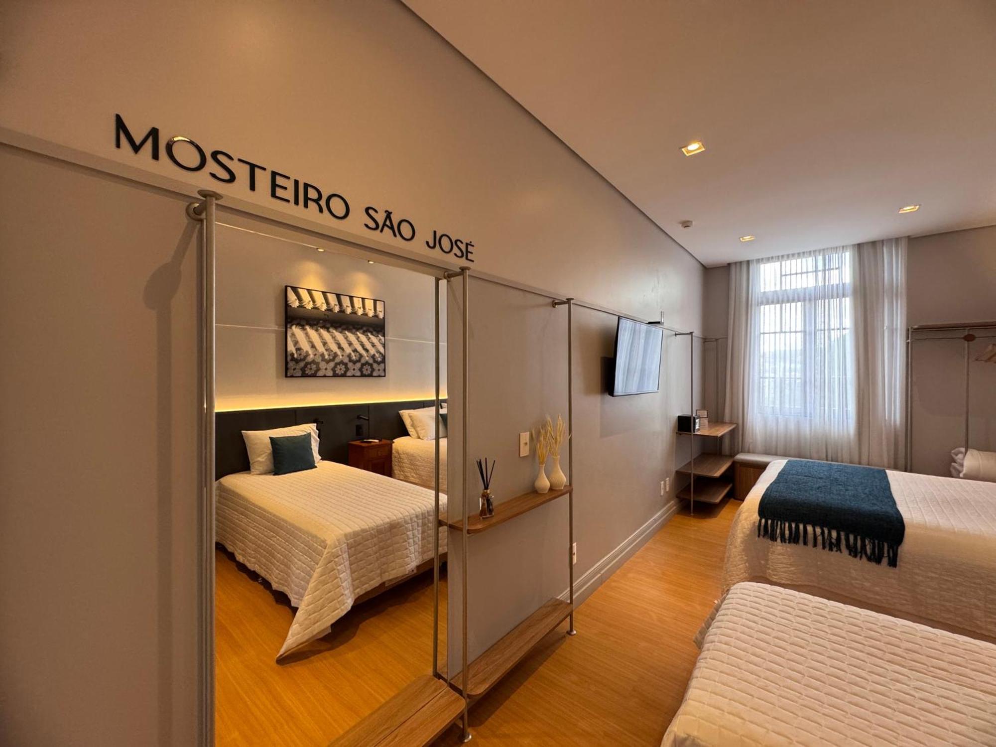 Mosteiro Hotel De Charme Proximo Ao Vale Dos Vinhedos Hotel *